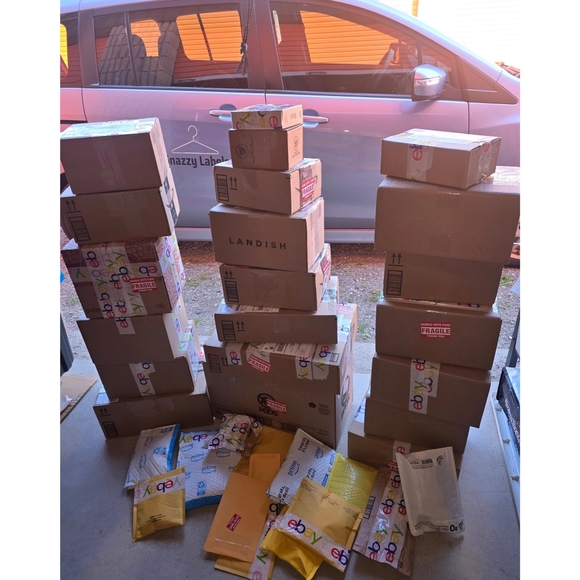 Meet your Posher, Snazzy_labels - Picture 3 of 13